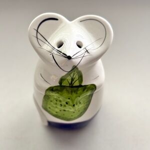 Ceramic Mouse Cheese Shaker,‎ Lime Design